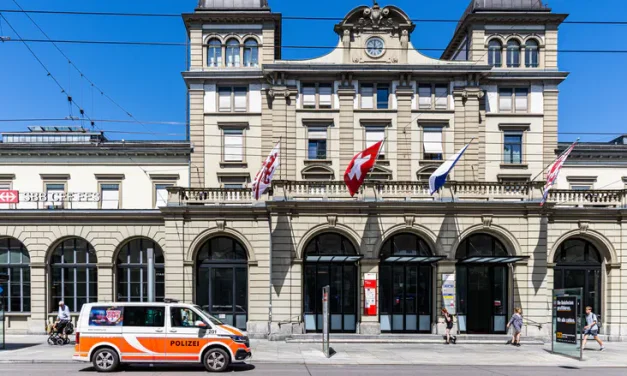 Suspect shouts ‘Allahu Akbar’: Three injured in stabbing attack in Swiss train station