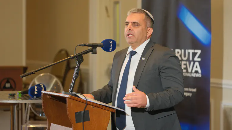 Immigration Minister: ‘Aliyah during wartime is a powerful expression of faith’