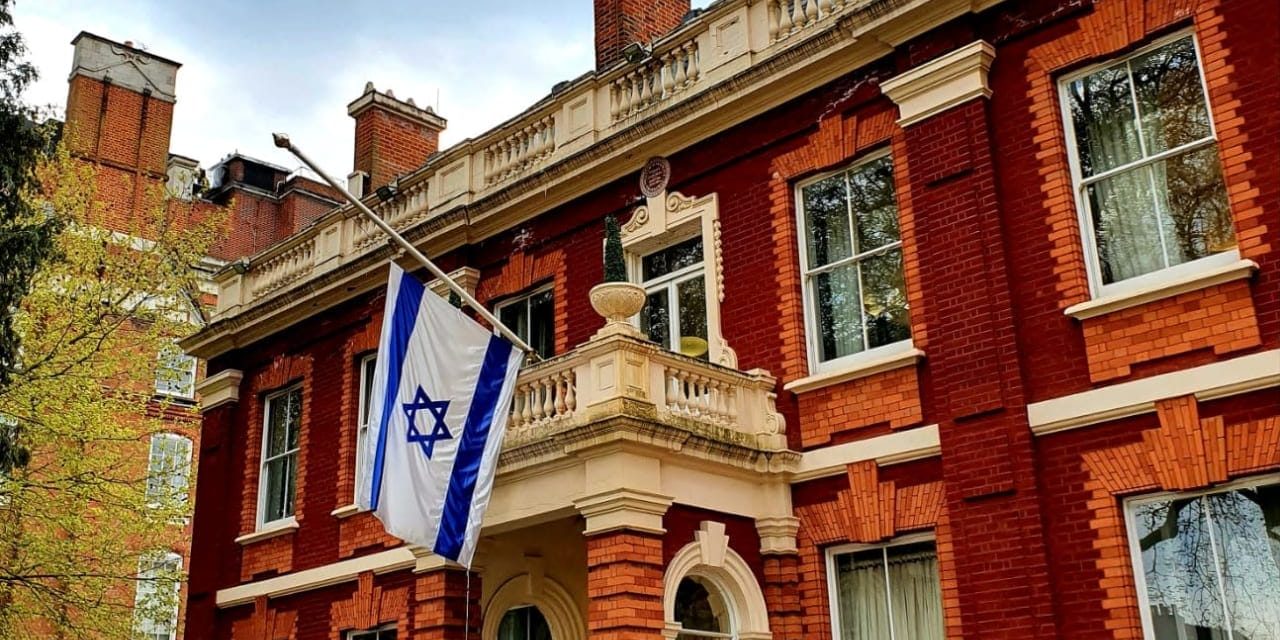 UK man charged for threatening messages to Israeli embassy, Muslim orgs, MP office