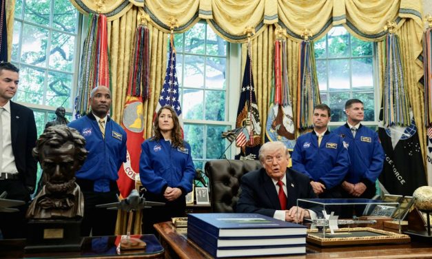 Trump welcomes NASA Artemis II astronauts to Oval Office after Moon mission