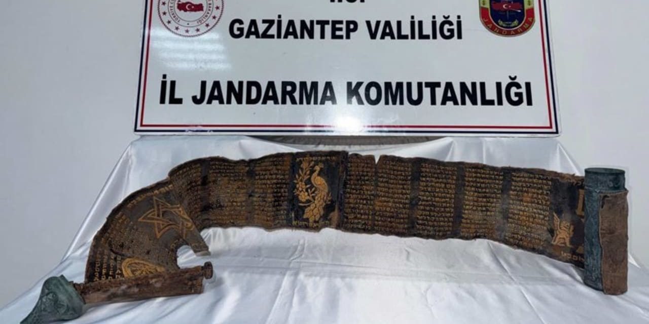 Turkish authorities reportedly seize gold Hebrew manuscript inscribed on python skin