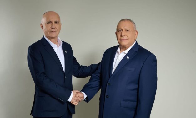 Former Shin Bet head Yoram Cohen joins Eisenkot’s Yashar! ahead of elections