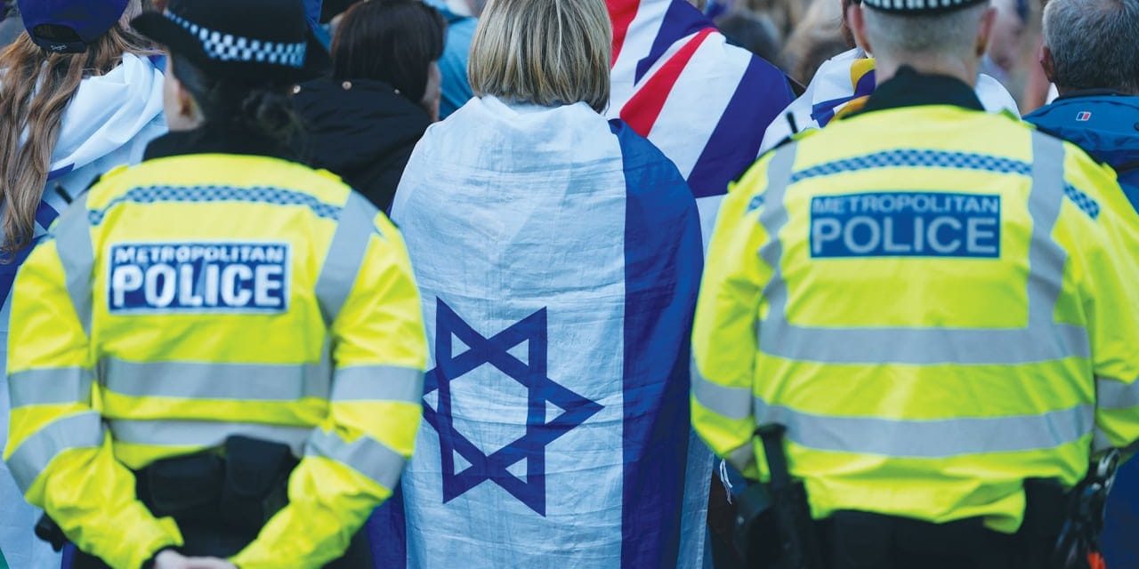London man charged after alleged antisemitic attack on Orthodox Jewish women