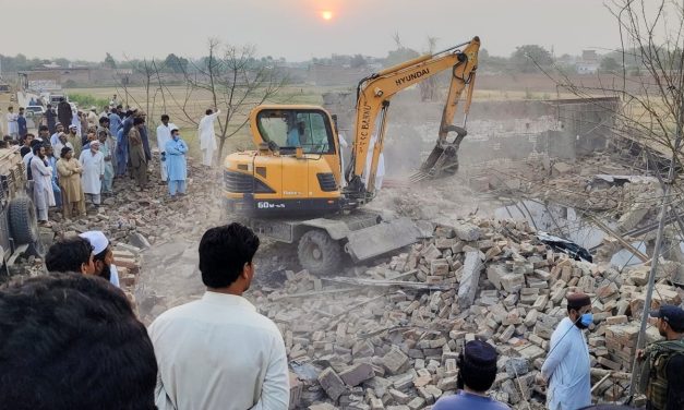 Twelve Pakistani police officers killed in car bombing, ambush in Bannu