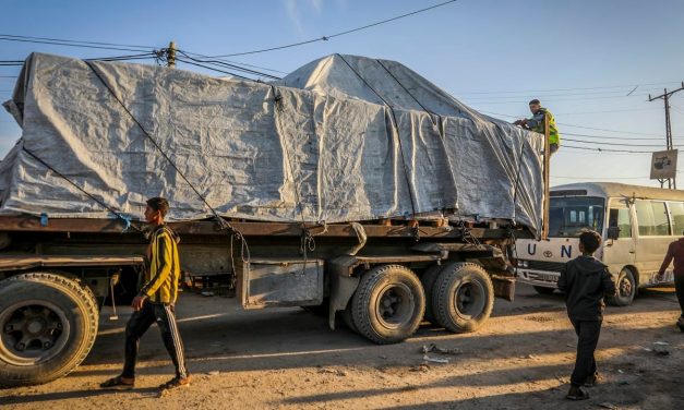 IDF indicts two soldiers for smuggling cigarettes, stealing ammo, tax offenses linked with Gaza