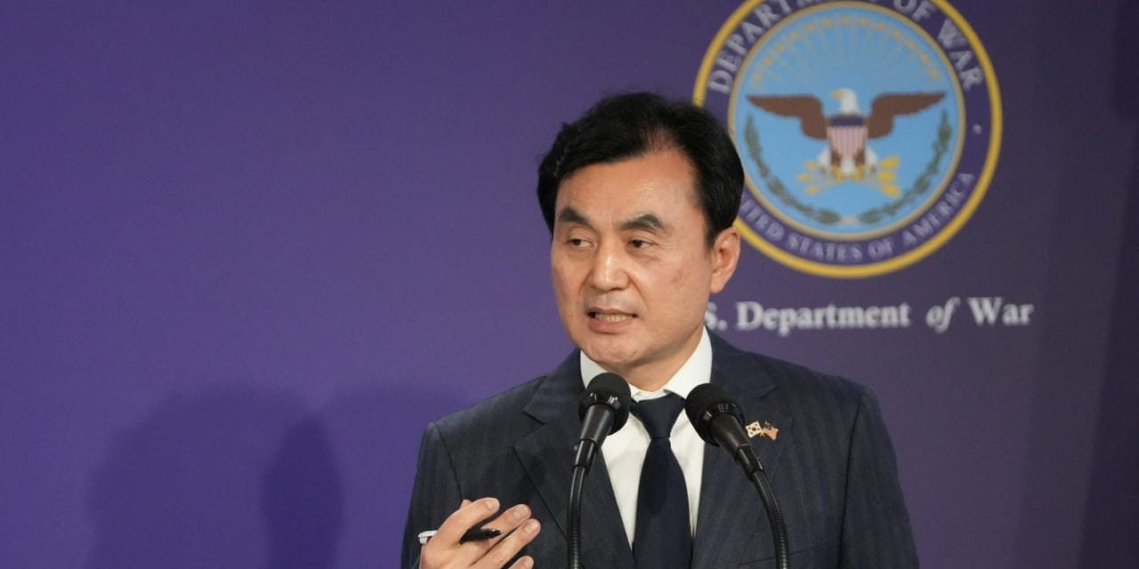 South Korea weighs phased role in Hormuz mission after US talks, defense minister says