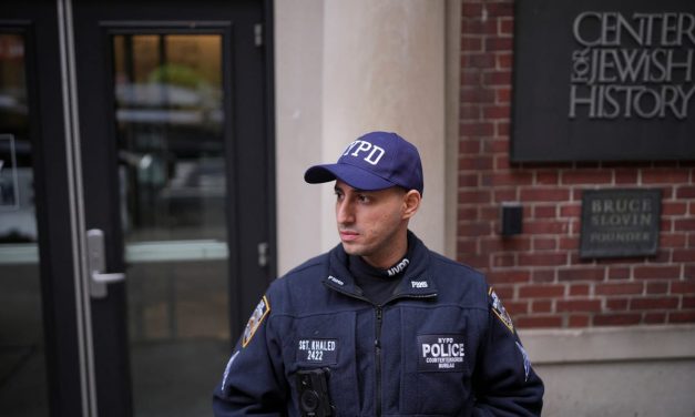 Prosecutors seek death penalty for shooter in 2025 Capital Jewish Museum attack