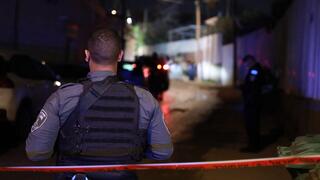 Cop shoots 2 suspected of planning Hadera firebomb attack