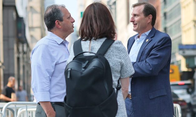 Poll shows wide lead for Brad Lander as he and Dan Goldman weigh in on food coop’s possible Israel boycott