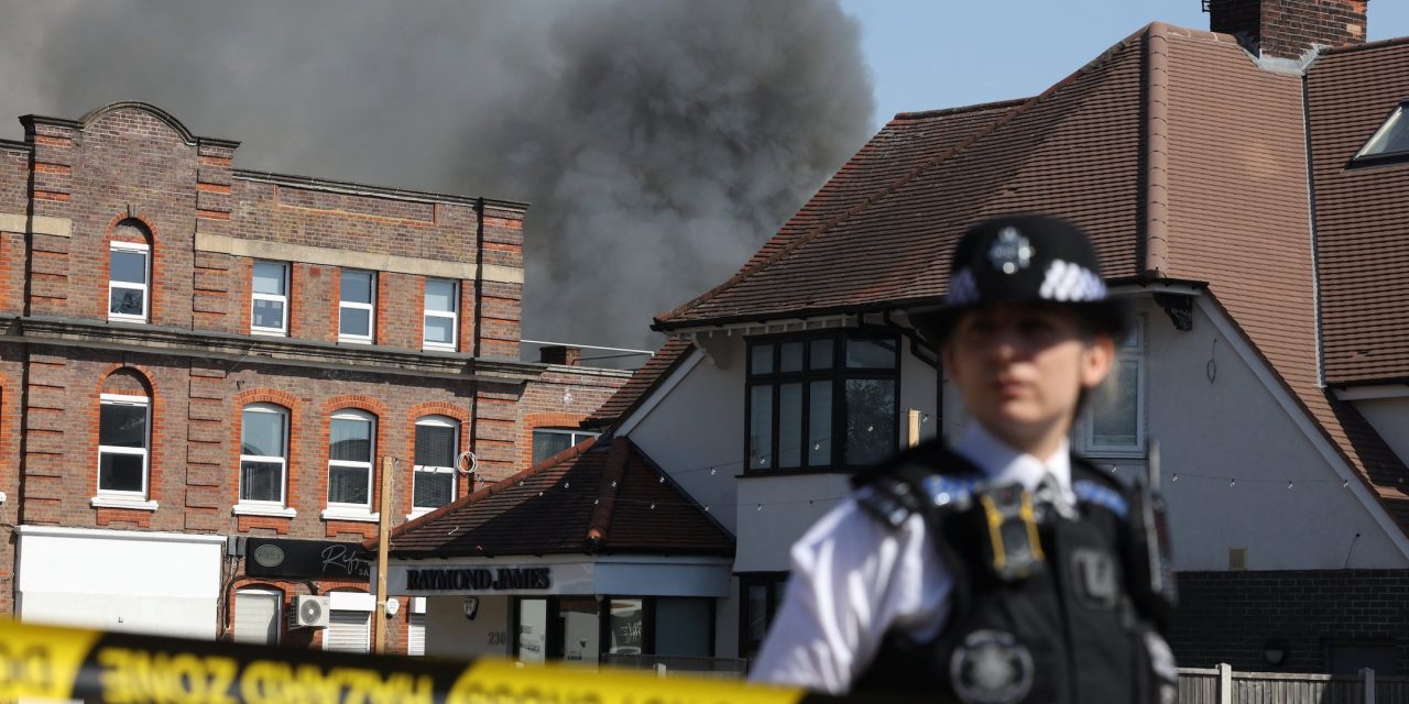 Massive fire breaks out at kosher supermarket in London’s Golders Green
