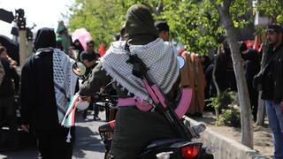 In Tehran, weapons demonstrations send warning at home and abroad as war threat grows