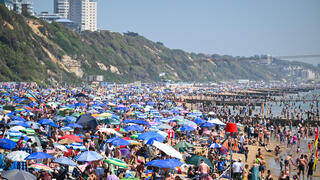 ‘Mini-hell’ in Europe: deadly heat wave shatters May records in France and Britain