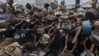 NYT backs Gaza Pulitzer winner as questions mount over his images