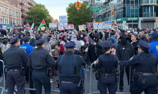 As protesters swarm Brooklyn Israeli real estate expo, attendees say support mattered more than sales
