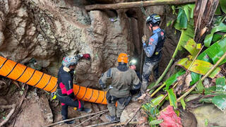 5 villagers trapped in flooded cave in Laos found alive