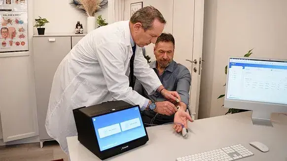 Israeli hospitals join international clinical trial for AI heart attack risk assessment