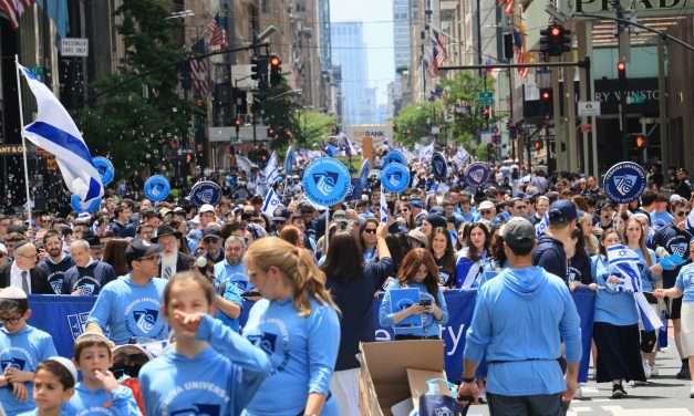 The mayor missed the Israel Day Parade. Many who went didn’t miss him.