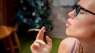 Israel mulls ban to smoking medical cannabis within three years