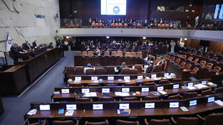 Government moves to tighten grip on top civil service posts