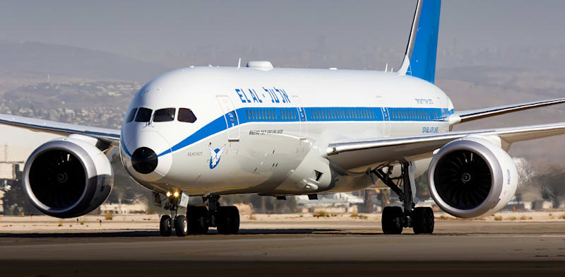 El Al suspends flights to Russia