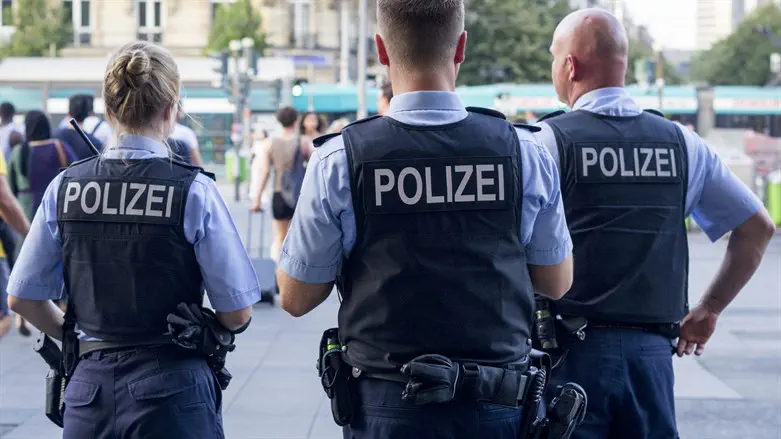 Report: 5 killed in shooting in Germany