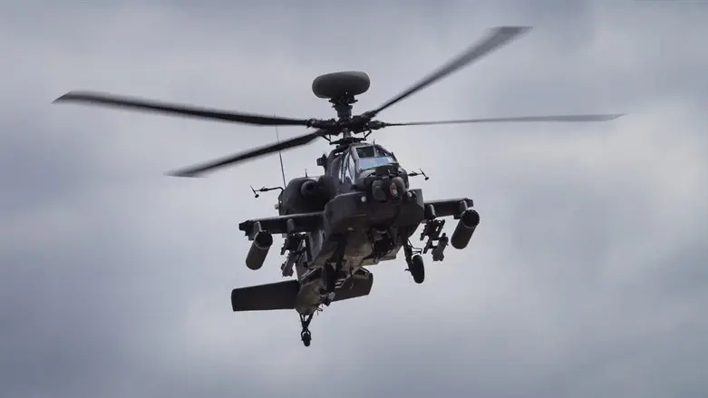 ‘Pilots are fine’: US Apache helicopter crashed in the Strait of Hormuz