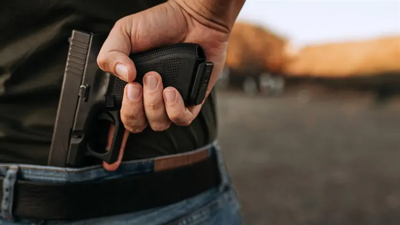 Gun rights expanded to additional Israeli communities