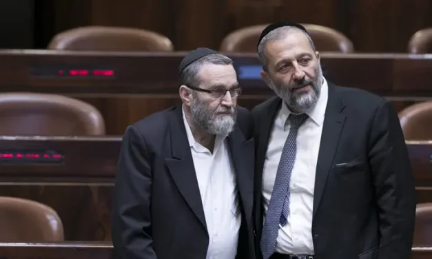 Haredi parties push coalition to speed up draft law
