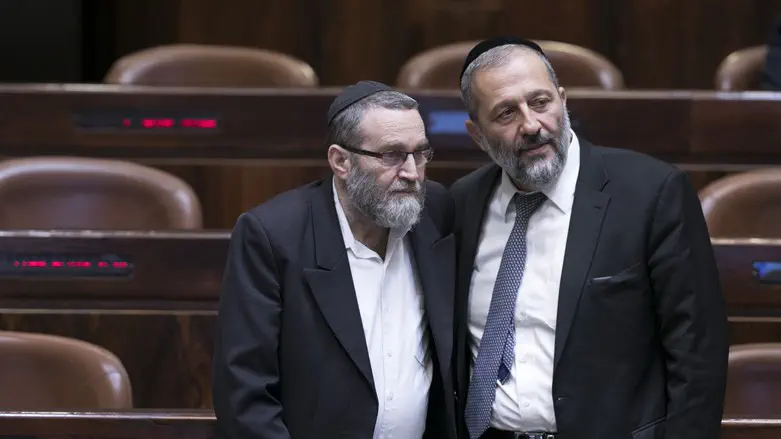 Haredi parties push coalition to speed up draft law