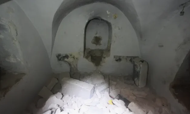 Rare Jewish ceremonial chair returned to Damascus synagogue