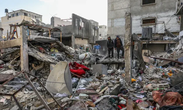 Kuwaiti journalist launches scathing attack on Hamas