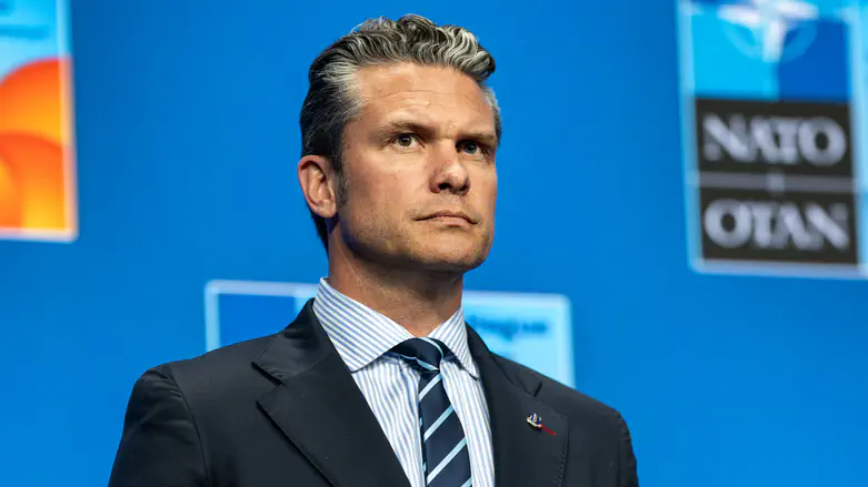 Hegseth: CENTCOM will be busy tonight because we will hit Iran hard