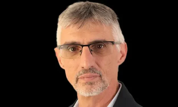 Iran Researcher: ‘Trump is simply insane’