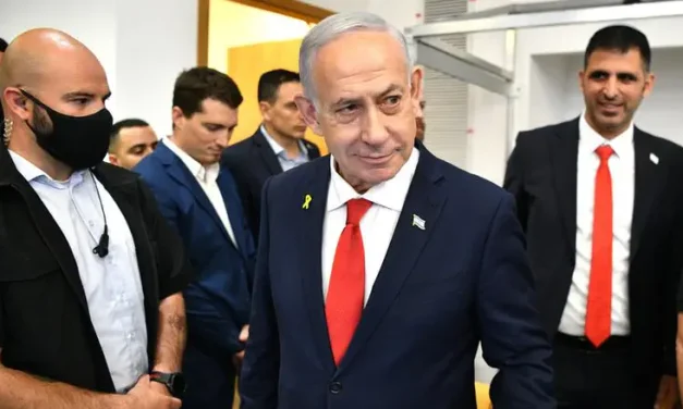 Senior Prosecution Official: Bribery charge against Netanyahu should be reconsidered