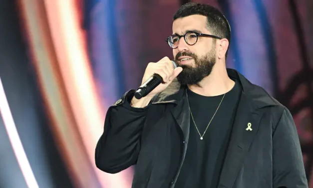 Pro-Palestinian activists target Israeli singer’s Paris concert
