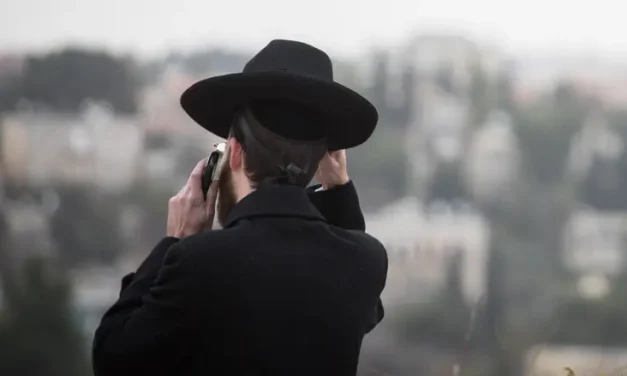 Demand to block warning lines for haredi draft evaders
