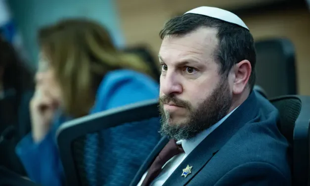 Exclusive: Minister Eliyahu makes secret visit to Russia