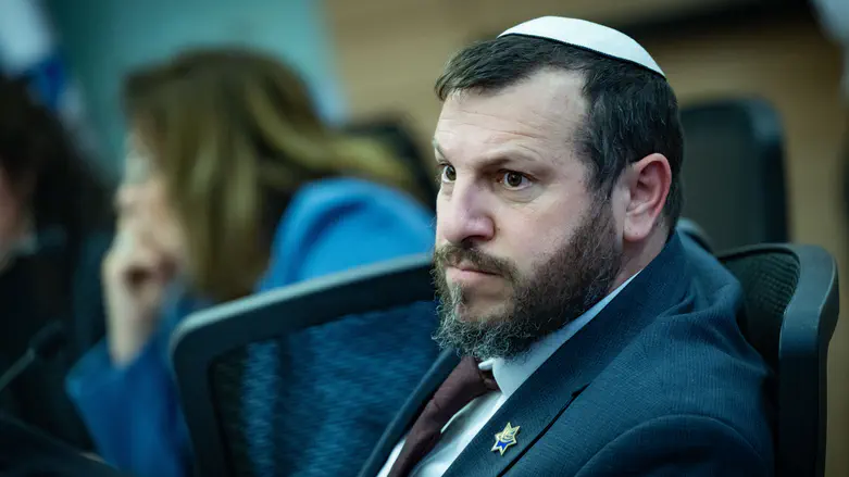 Exclusive: Minister Eliyahu makes secret visit to Russia