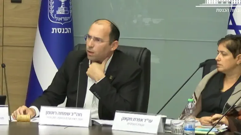 ‘Police Are Lying’: Uproar in Constitution Committee meeting