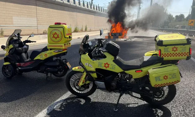 Rush hour car explosion on main central Israel highway kills one