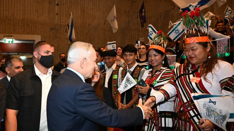 Netanyahu: ‘We’ll bring entire Bnei Menashe community to Israel’