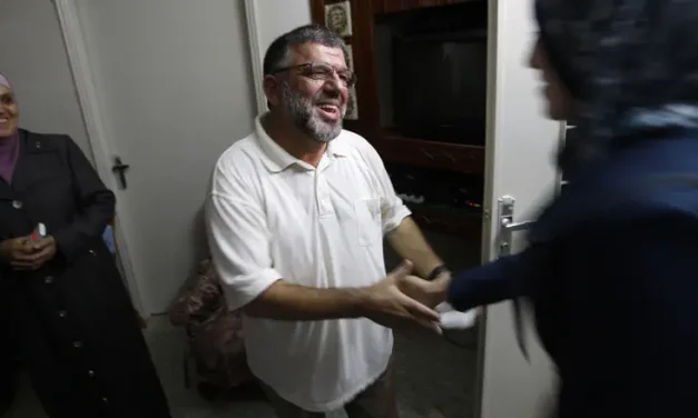 Senior Hamas figure released from detention