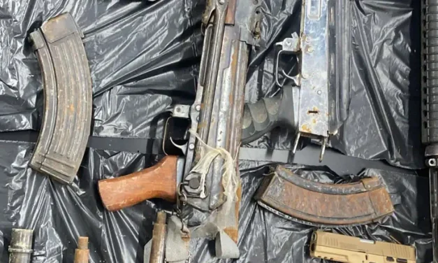 Massive weapons smuggling attempt foiled