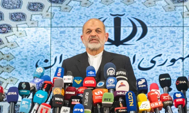 Senior Iranian leader blocks agreement