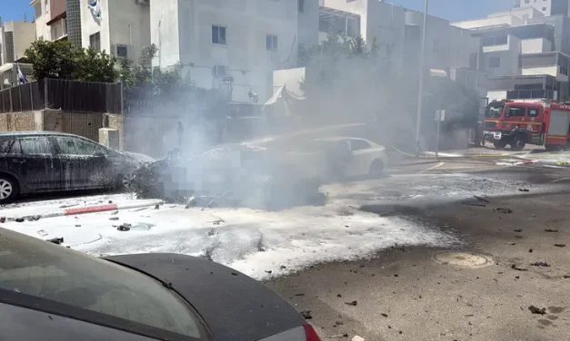 One dead in car explosion in southern Israel