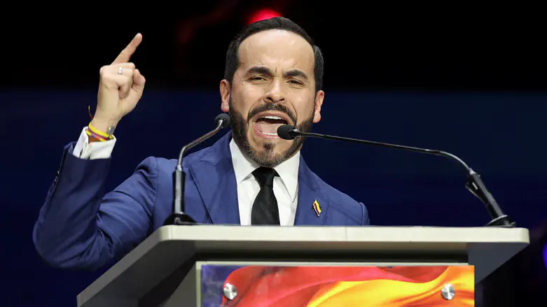 Pro-Israel Abelardo De La Espriella closes in on Colombian presidency