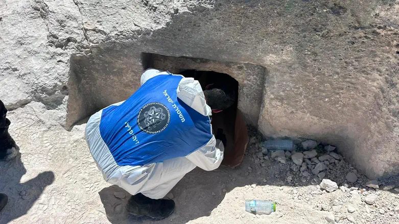 Disturbing footage: Tunnel uncovered near Jerusalem likely intended for terror purposes