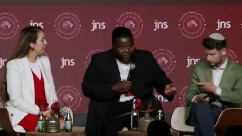 JNS Panel: ‘The biggest enemy is conspiracy thinking’