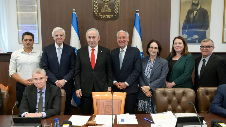 Government approves NIS 200 million plan to strengthen Jewish education in diaspora