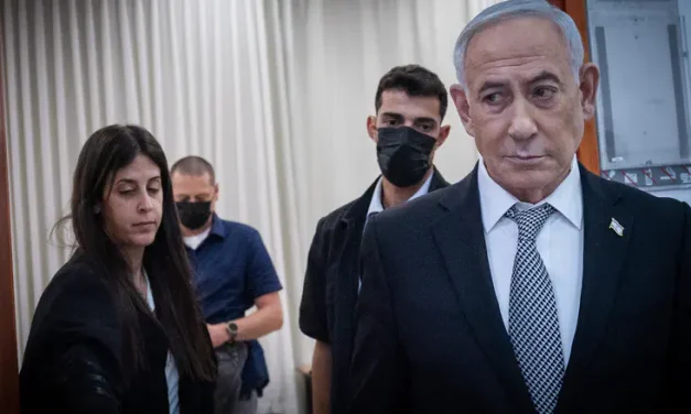 Judges recommend dropping bribery charges in Netanyahu cases